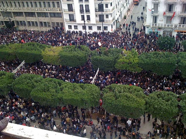 شارع الحبيب بورقيبة بتونس يوم 14 جانفي 2011