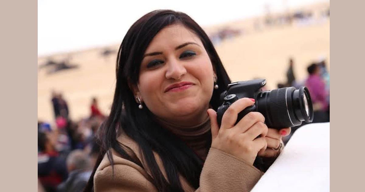 Portrait de la journaliste Chadha Hadj Mbarek