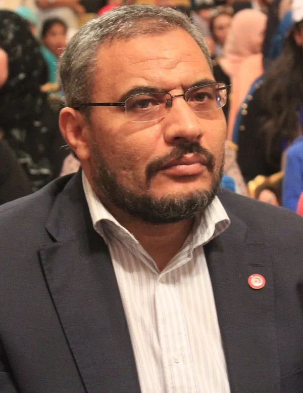 Portrait de Sahbi Atig, ancien député d’Ennahdha, détenu en Tunisie depuis mai 2023 sous Kais Saied